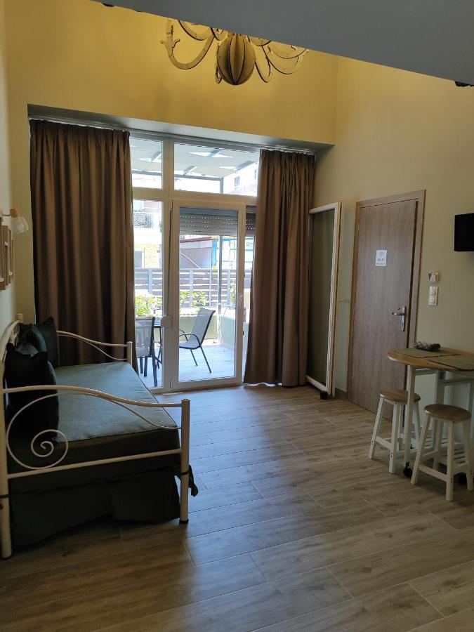 Kamares Suites 2 Nea Kallikrateia Exteriér fotografie